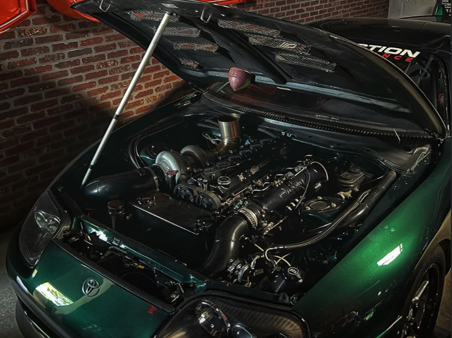 Zoomed PHR Flex Billet Valve Covers Image